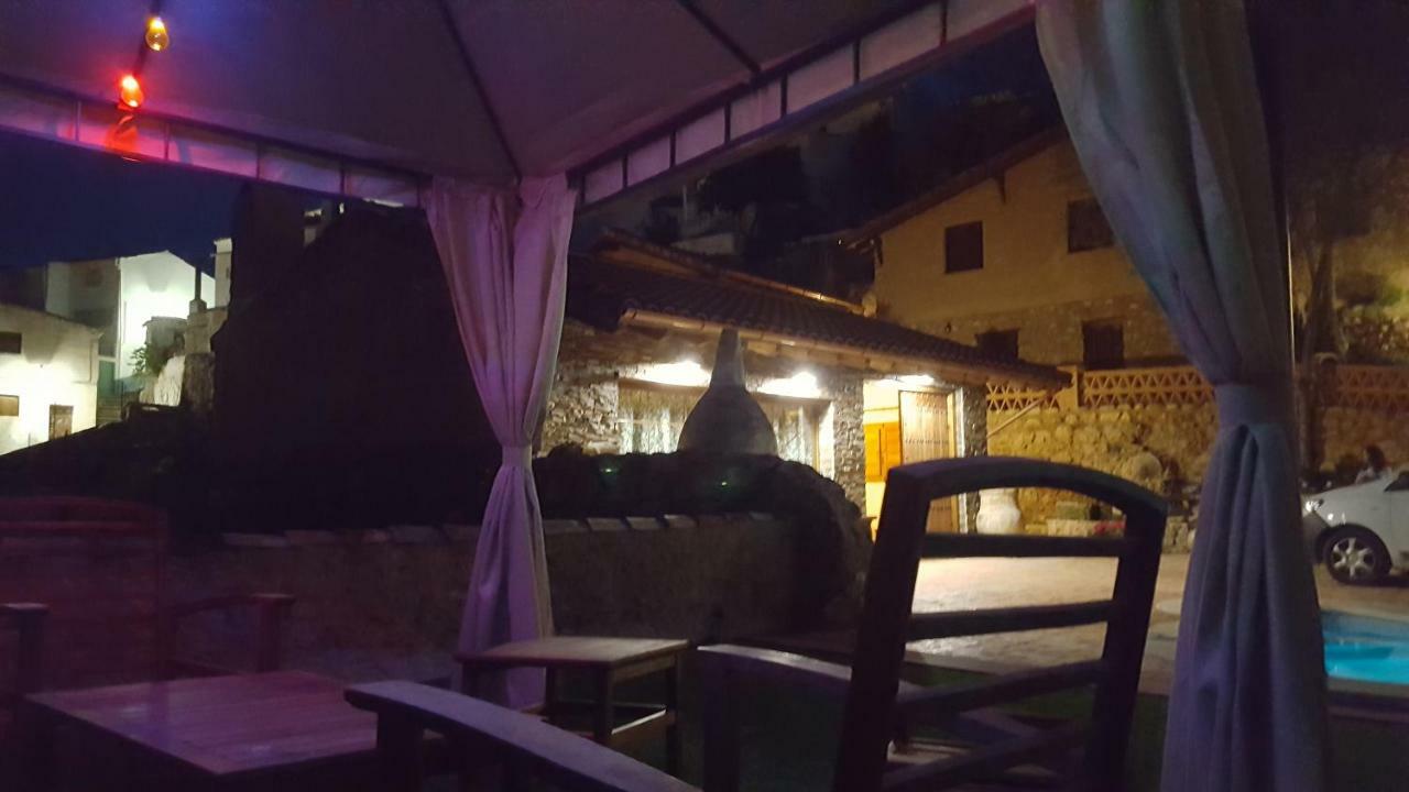 Casas Rurales Almoguer Frailes Eksteriør billede